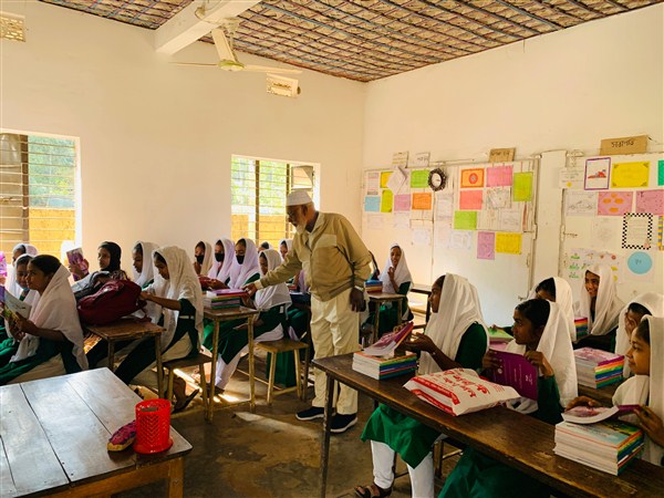 Class Room, Lab, Library